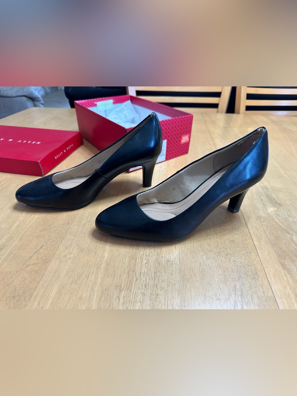 Kelly & Katie Genna Wide Width Heels